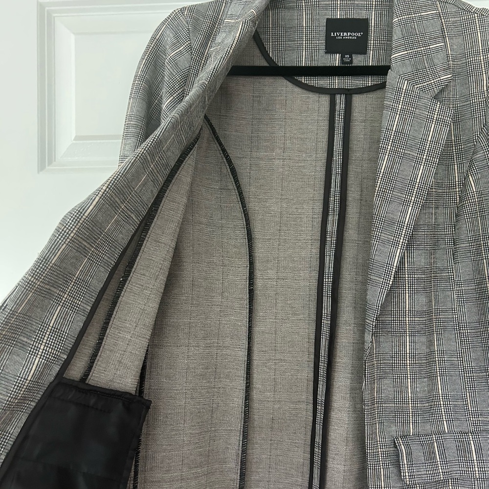 Liverpool Los Angeles Oversized Plaid Blazer – XS, NWT - Picture 6 of 9